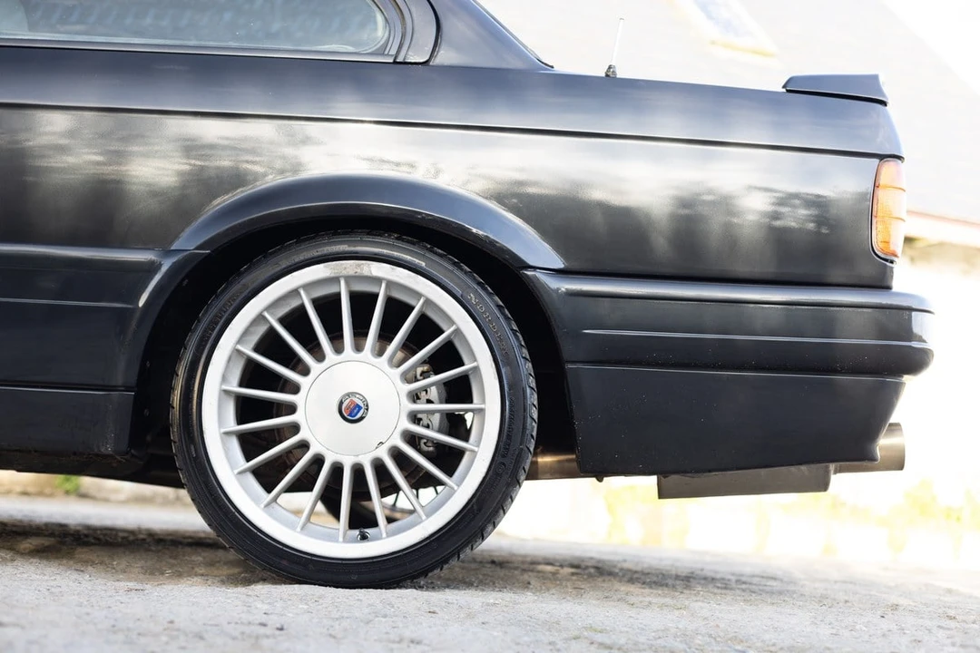 1988 BMW E30 3 Series - Image 28 of 30