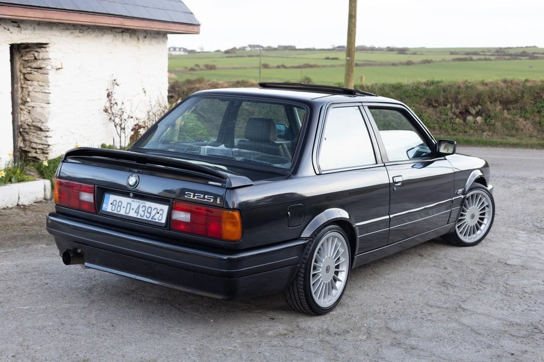 1988 BMW E30 3 Series - Image 27 of 30
