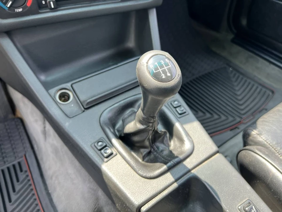 1988 BMW E30 3 Series - Image 3 of 24