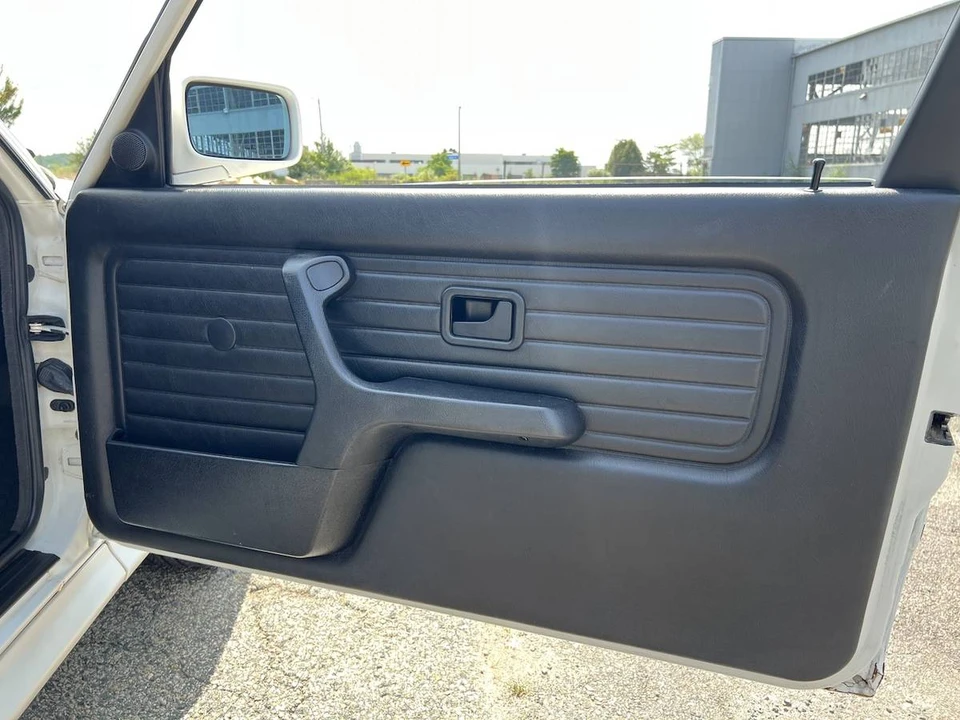 1988 BMW E30 3 Series - Image 9 of 24