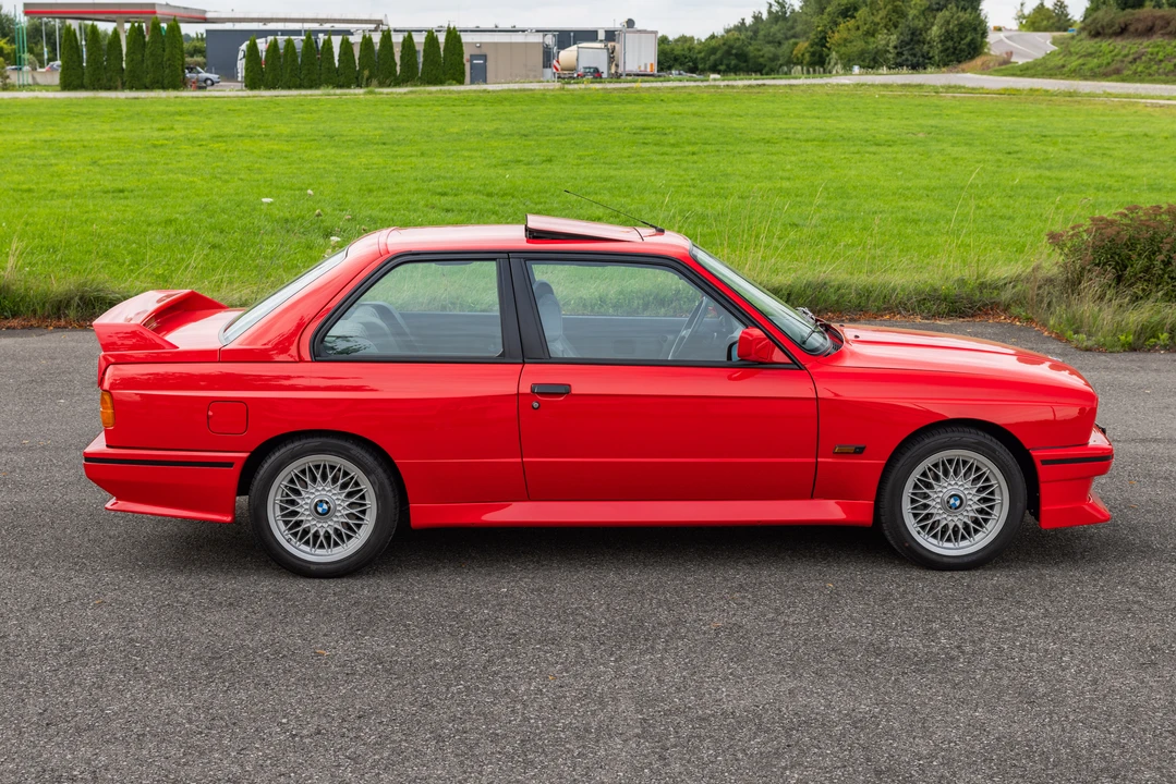 1988 BMW E30 M3 - Image 11 of 31