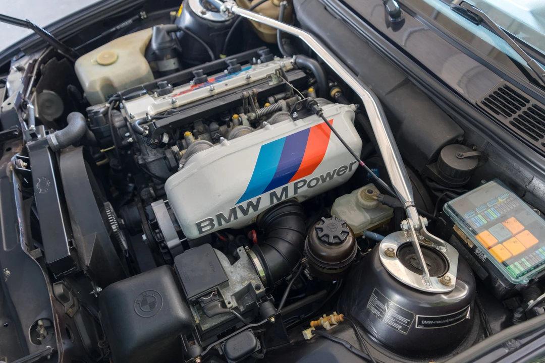 1988 BMW E30 M3 - Image 25 of 31