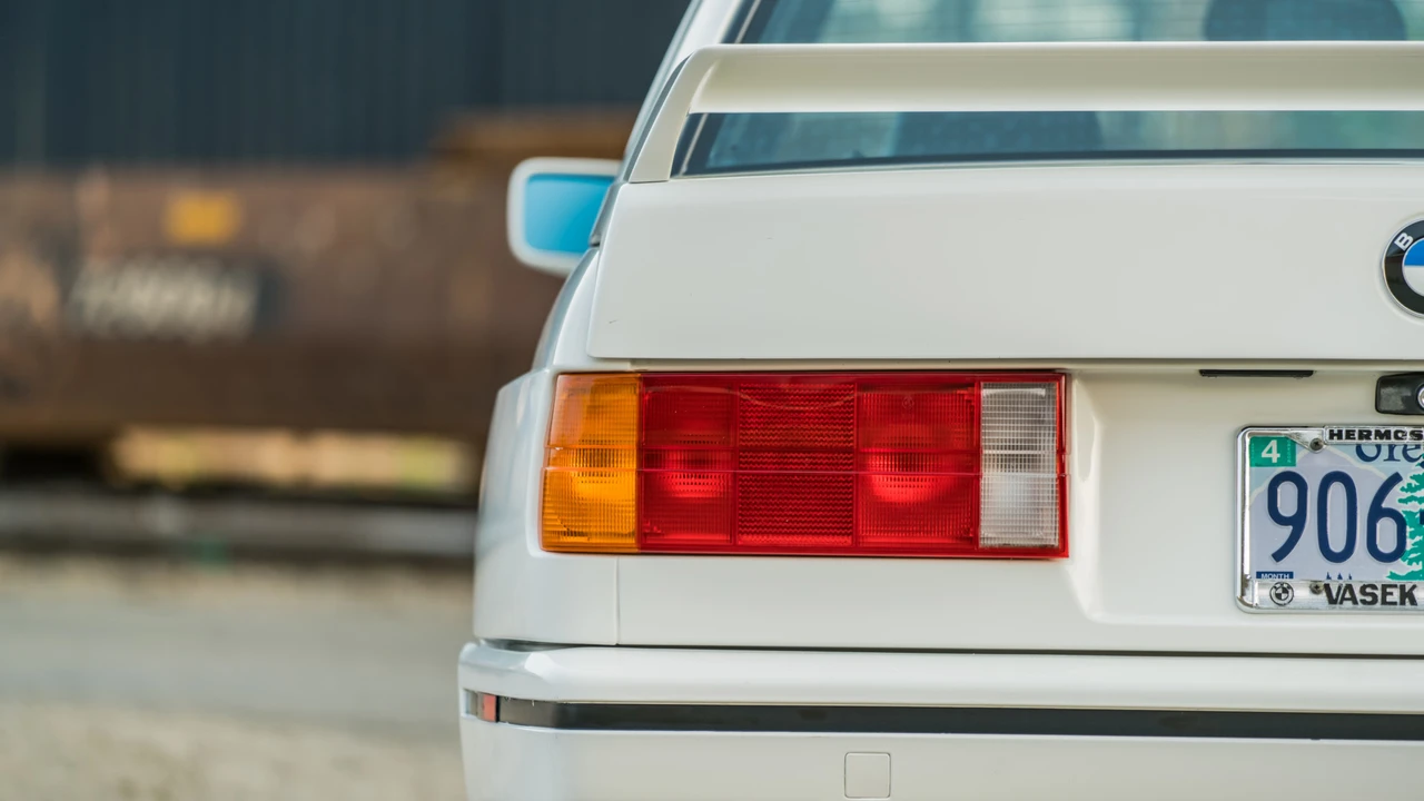 1988 BMW E30 M3 - Image 31 of 31
