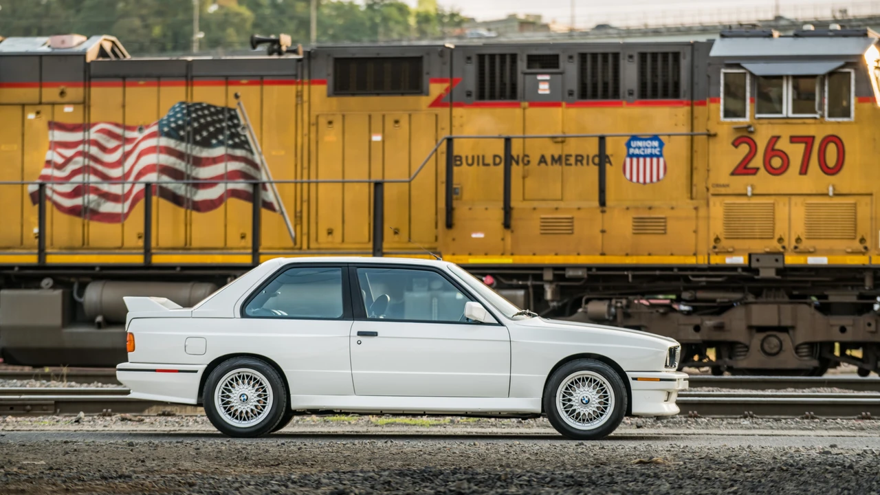 1988 BMW E30 M3 - Image 14 of 31