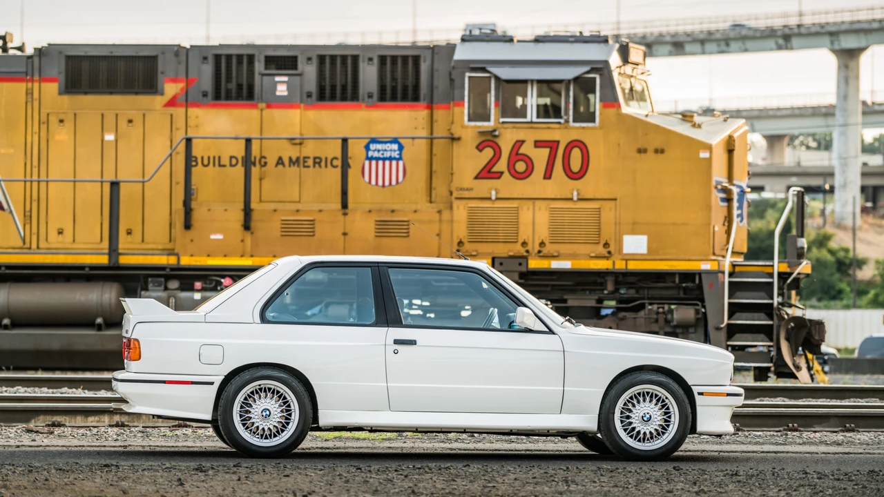 1988 BMW E30 M3 - Image 15 of 31