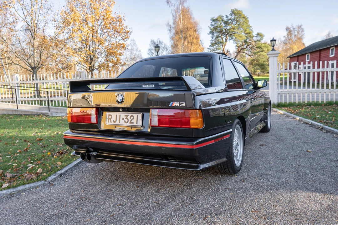 1988 BMW E30 M3 - Image 14 of 31
