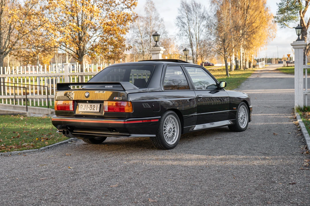 1988 BMW E30 M3 - Image 23 of 31