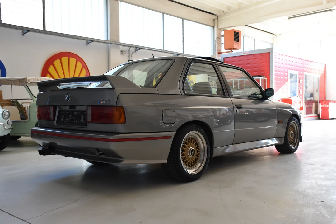 1988 BMW E30 M3 - Image 13 of 31