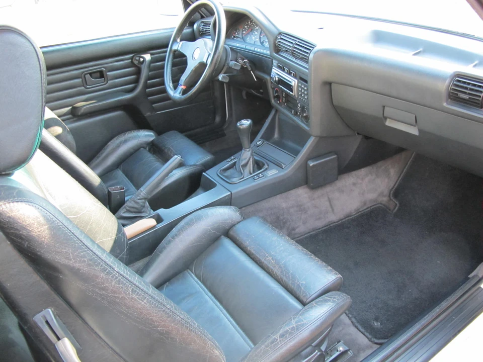 1988 BMW E30 M3 - Image 19 of 31