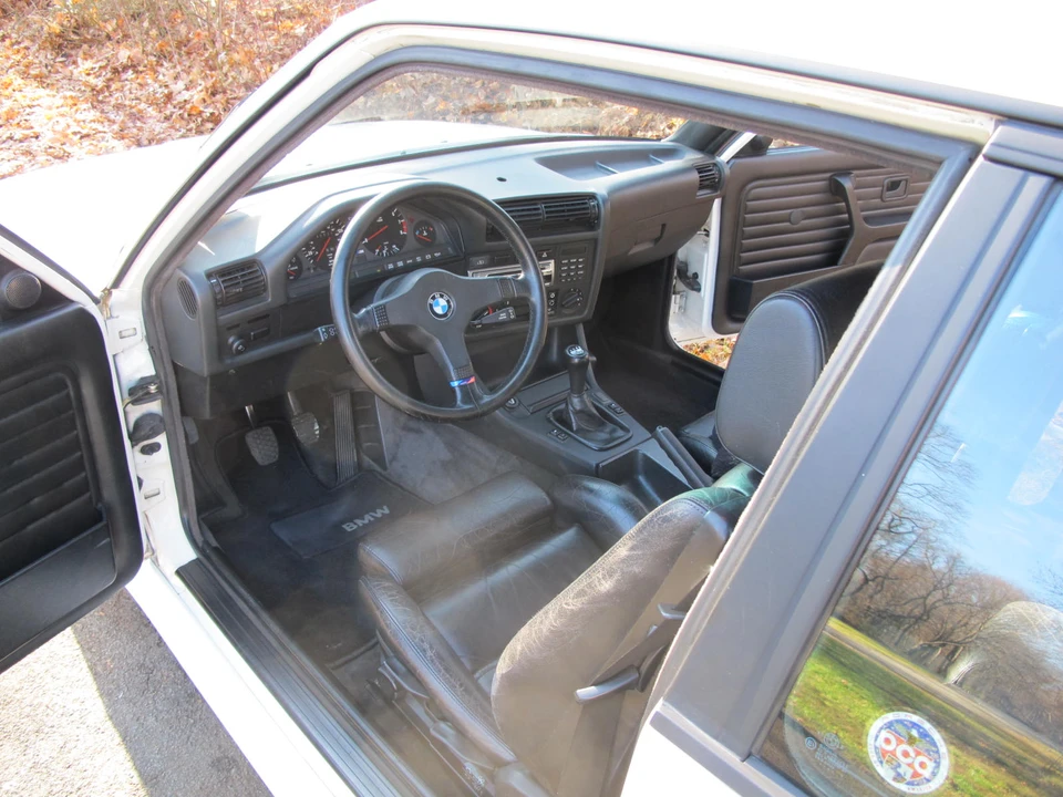 1988 BMW E30 M3 - Image 18 of 31