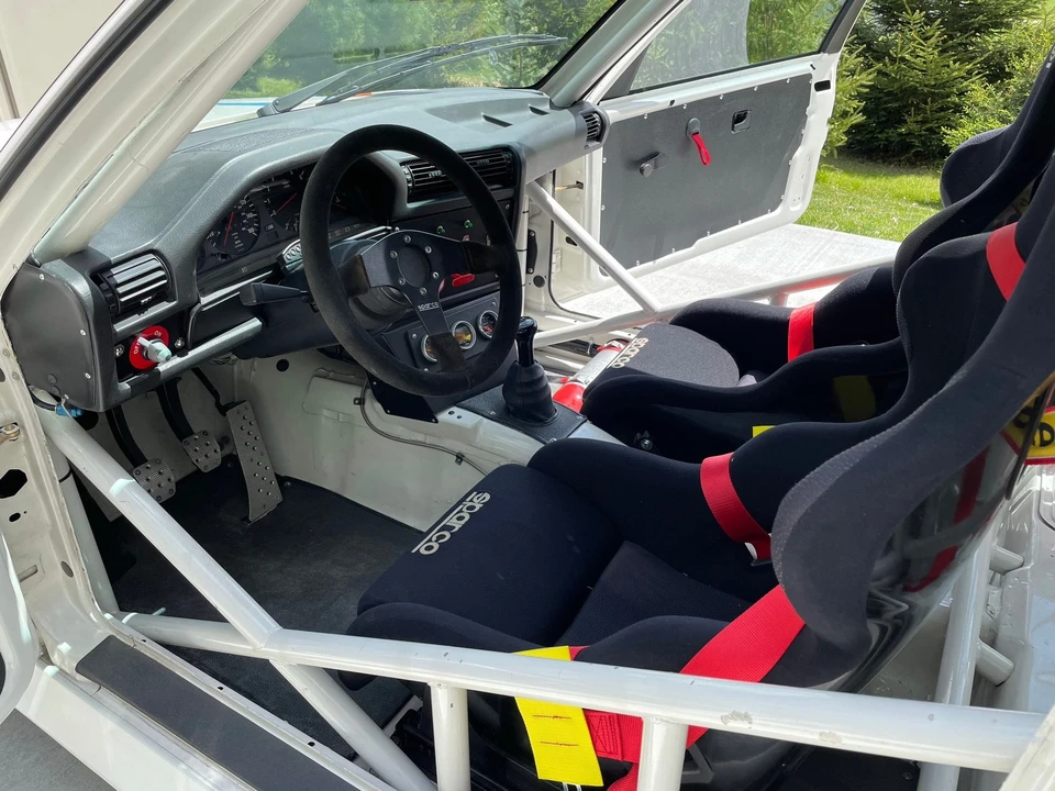 1988 BMW E30 M3 - Image 14 of 31