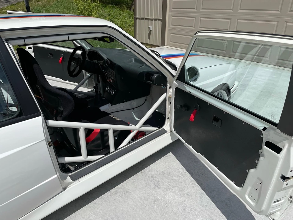 1988 BMW E30 M3 - Image 18 of 31