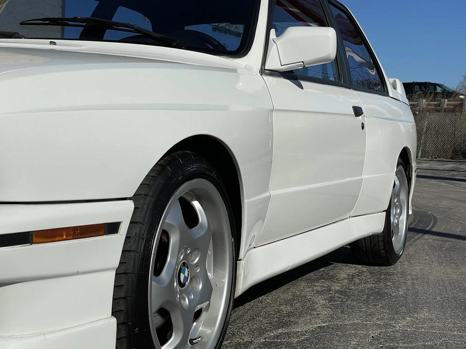 1988 BMW E30 M3 - Image 25 of 31