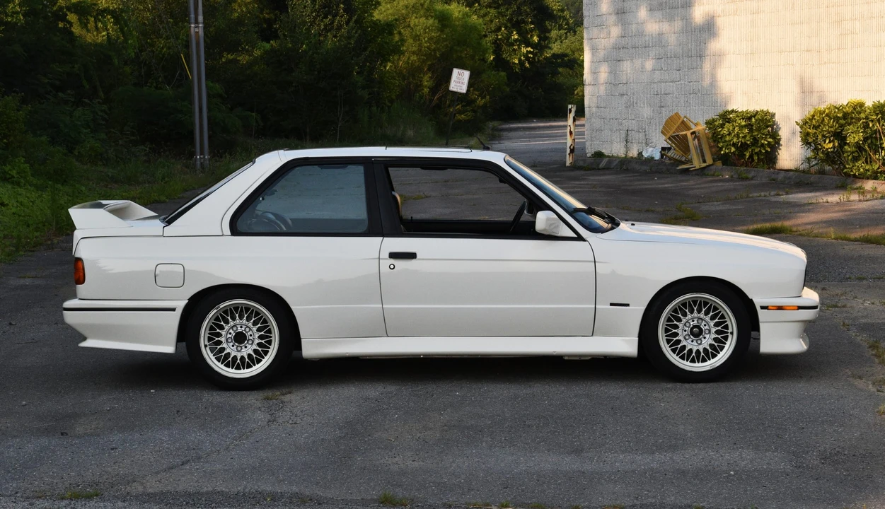 1988 BMW E30 M3 - Image 19 of 31