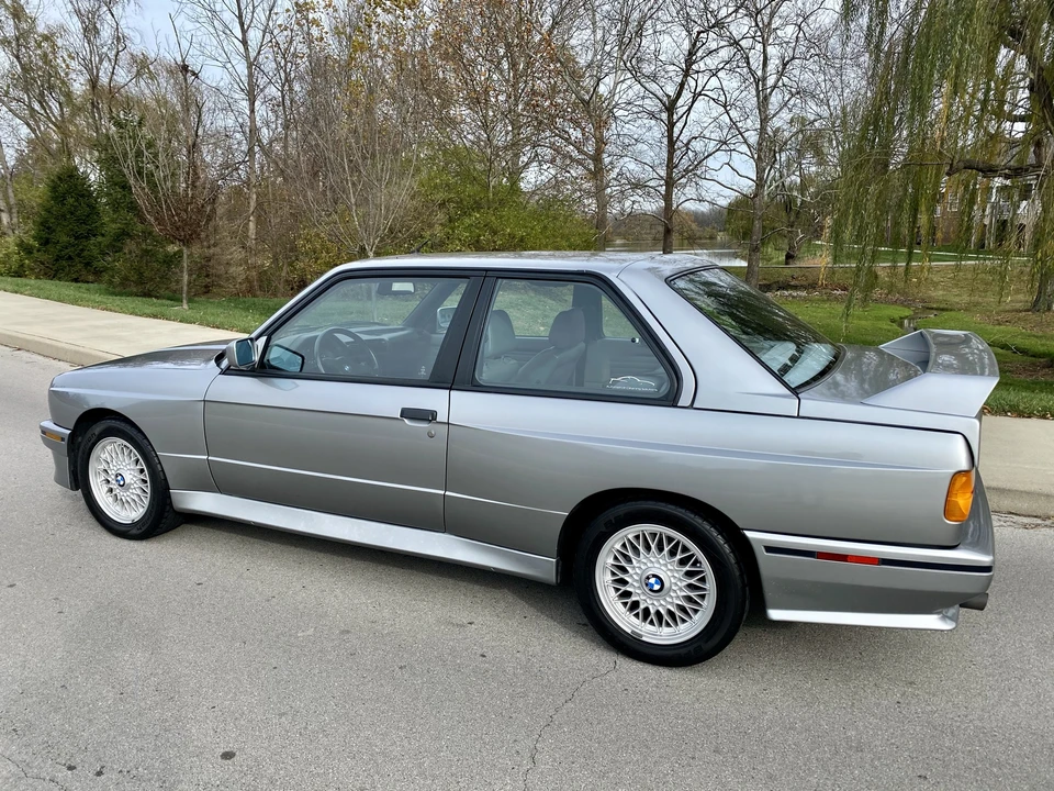 1988 BMW E30 M3 - Image 17 of 31