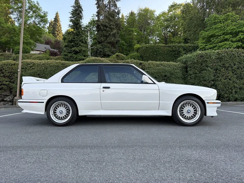1988 BMW E30 M3 - Image 25 of 31