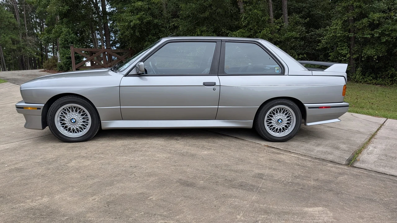 1988 BMW E30 M3 - Image 17 of 31