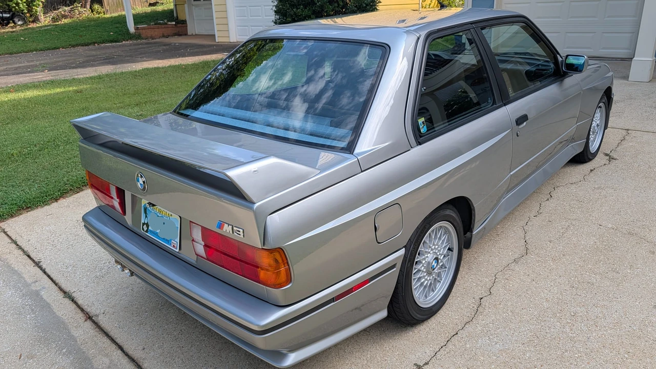 1988 BMW E30 M3 - Image 11 of 31