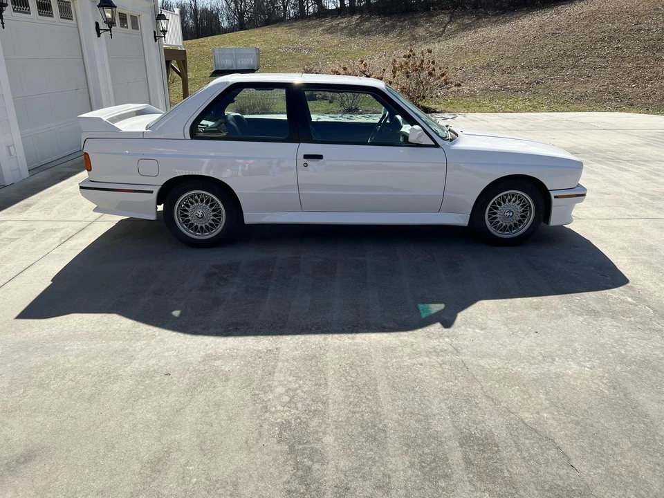 1988 BMW E30 M3 - Image 18 of 31