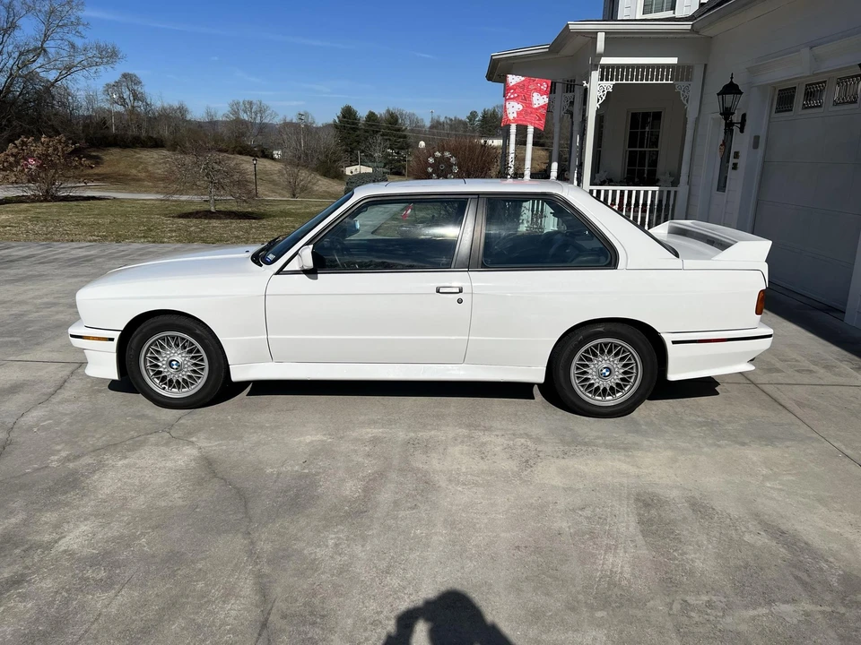 1988 BMW E30 M3 - Image 24 of 31