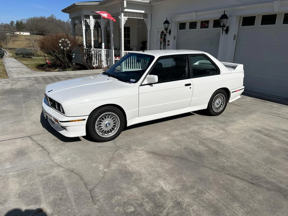 1988 BMW E30 M3 - Image 25 of 31