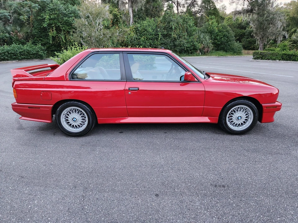 1988 BMW E30 M3 - Image 25 of 31