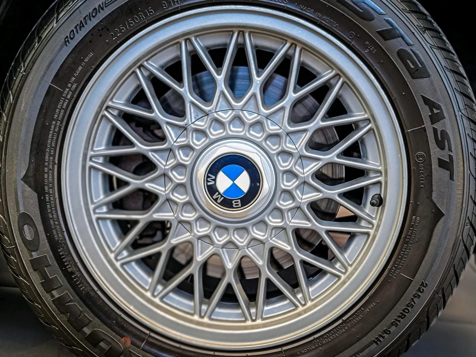 1988 BMW E30 M3 - Image 21 of 31