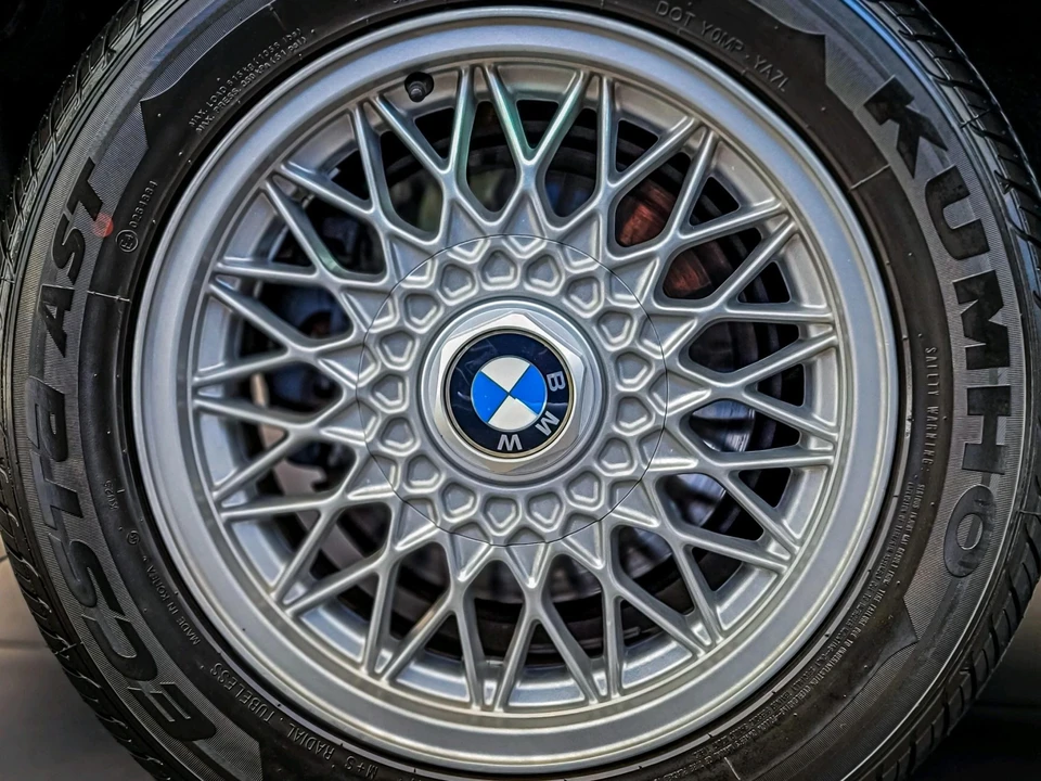 1988 BMW E30 M3 - Image 24 of 31