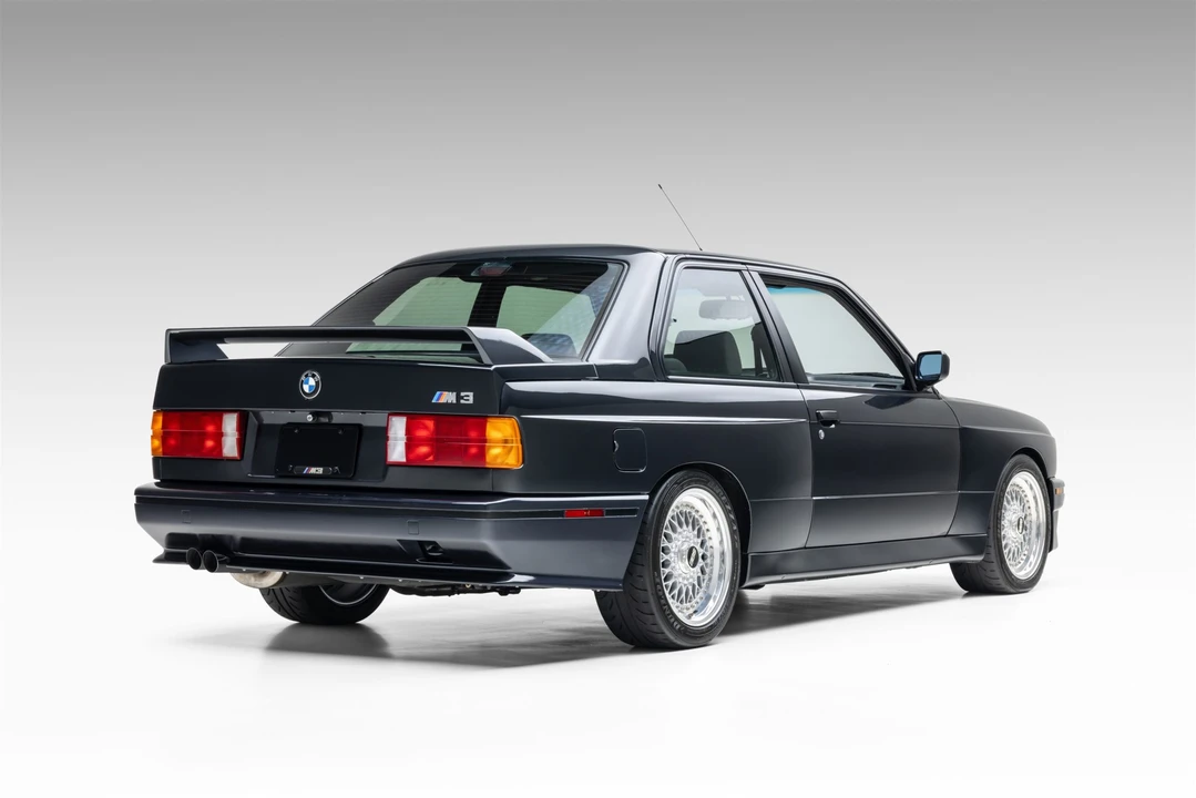 1988 BMW E30 M3 - Image 11 of 31