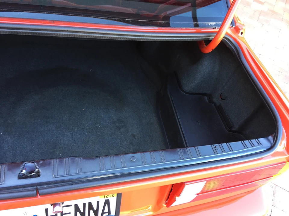 1988 BMW E30 M3 - Image 28 of 31