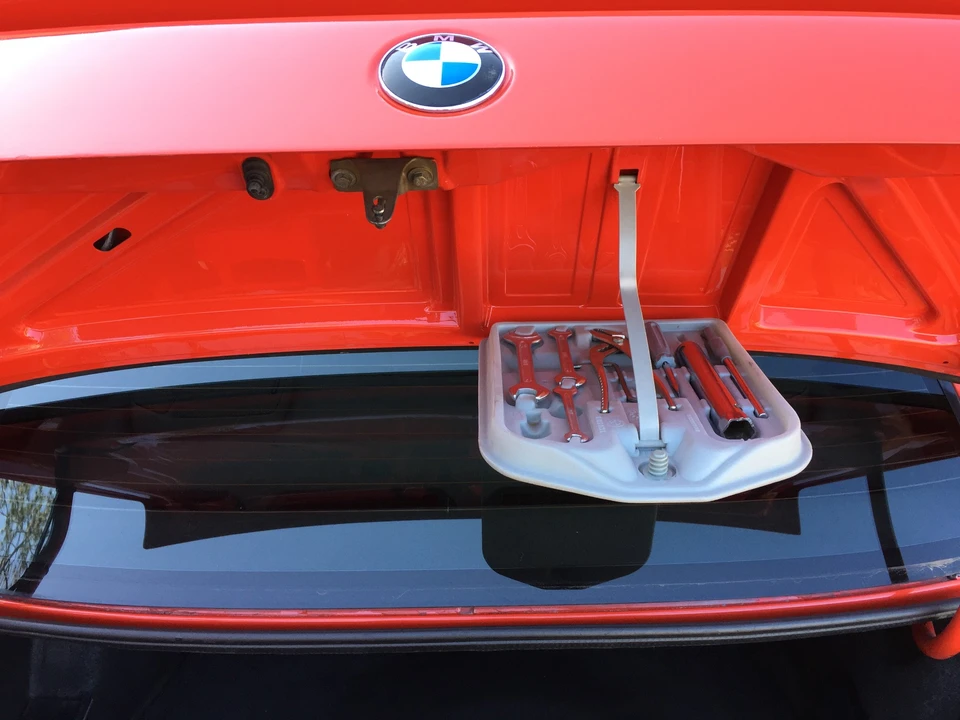 1988 BMW E30 M3 - Image 25 of 31