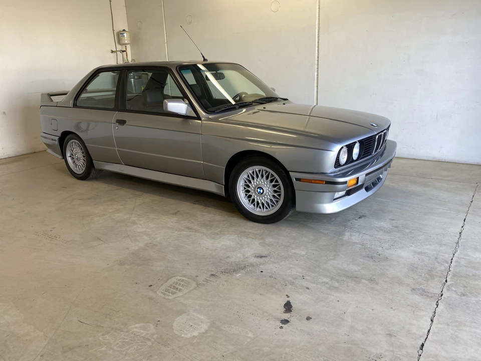 1988 BMW E30 M3 - Image 27 of 31