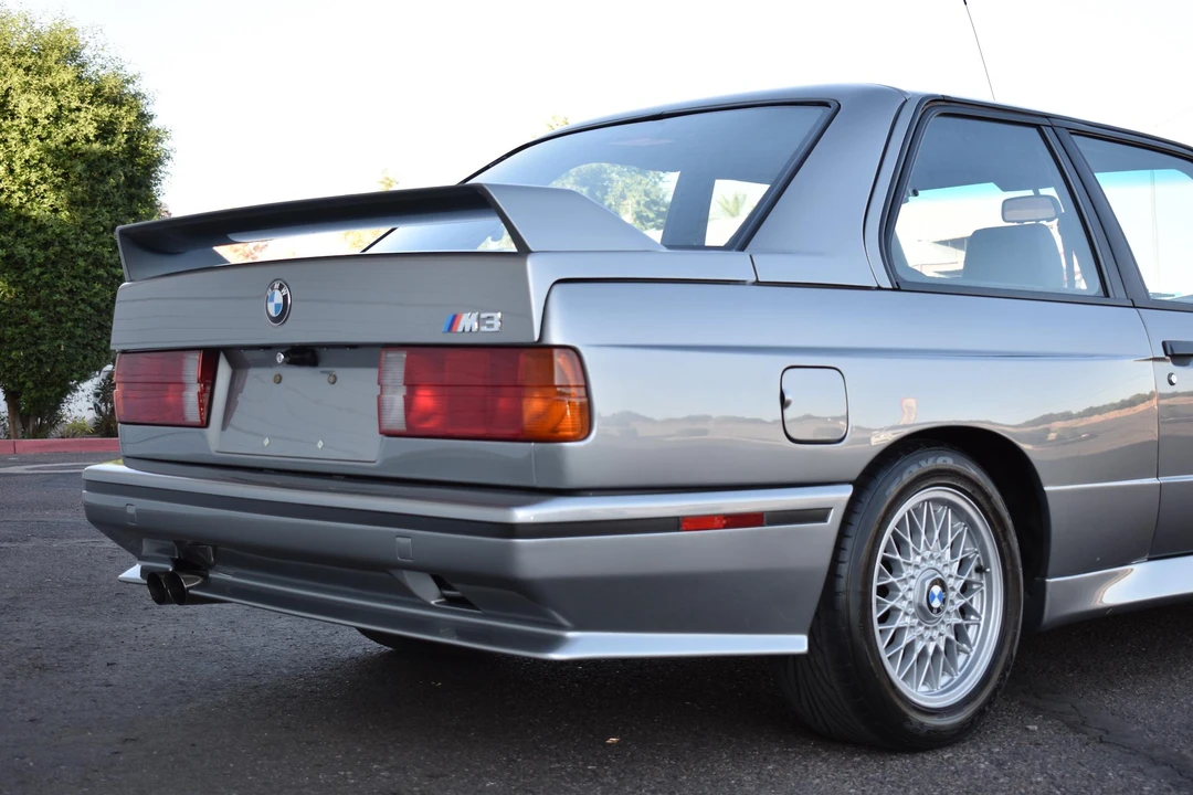 1988 BMW E30 M3 - Image 16 of 31
