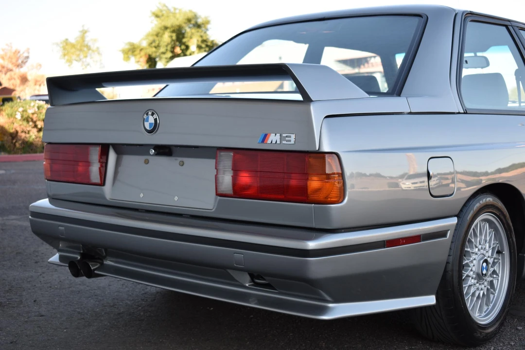 1988 BMW E30 M3 - Image 19 of 31