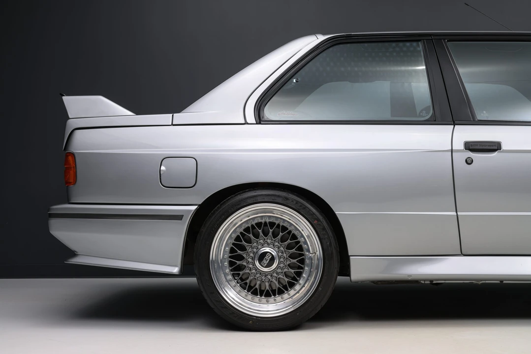 1988 BMW E30 M3 - Image 25 of 31