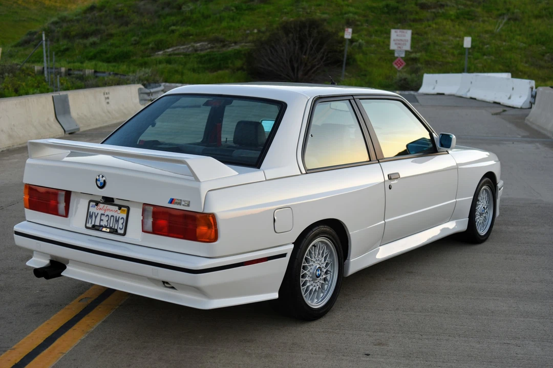 1988 BMW E30 M3 - Image 9 of 31