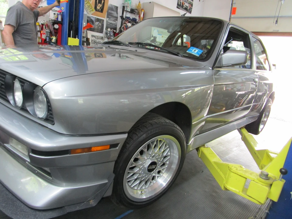 1988 BMW E30 M3 - Image 18 of 31