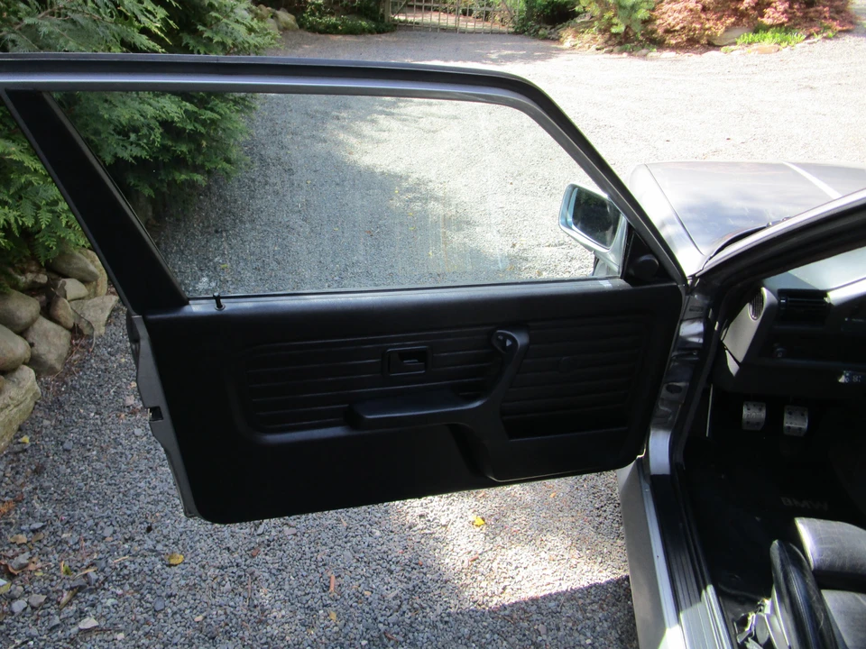 1988 BMW E30 M3 - Image 25 of 31