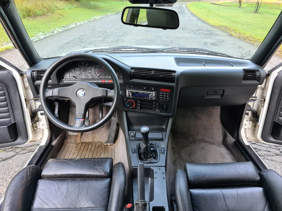1988 BMW E30 M3 - Image 27 of 31