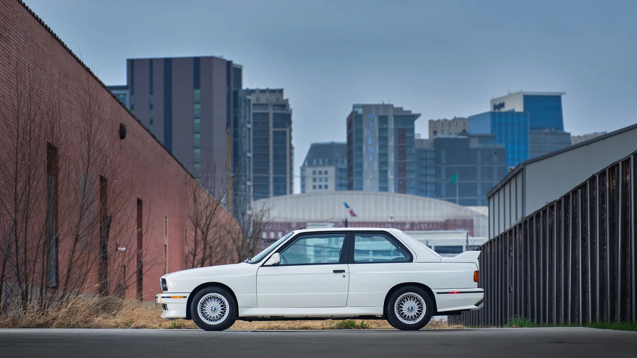 1988 BMW E30 M3 - Image 13 of 31