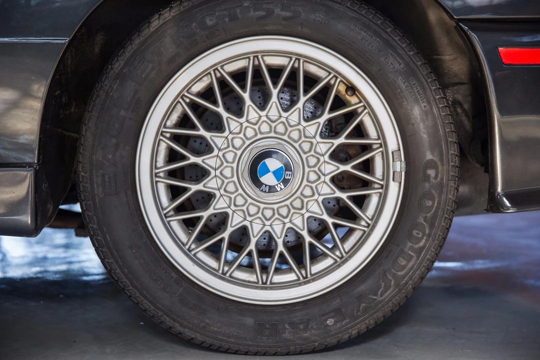 1988 BMW E30 M3 - Image 21 of 31