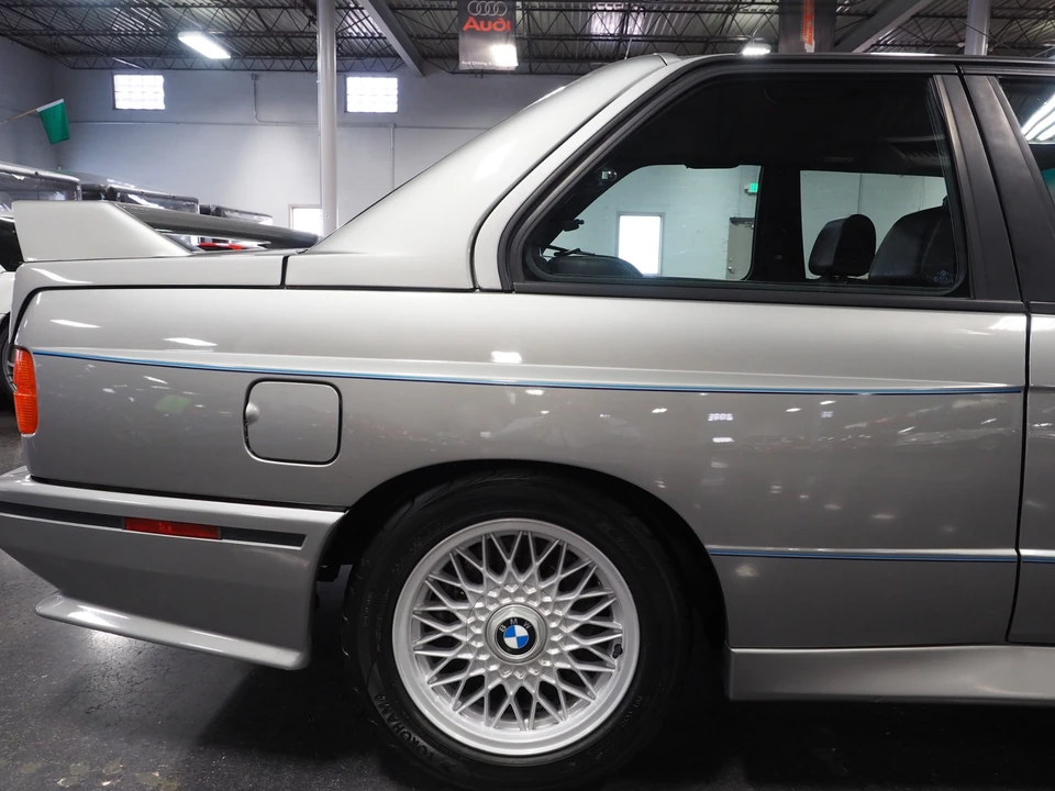 1988 BMW E30 M3 - Image 17 of 31