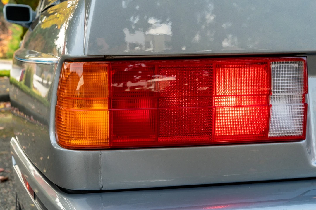 1988 BMW E30 M3 - Image 24 of 31