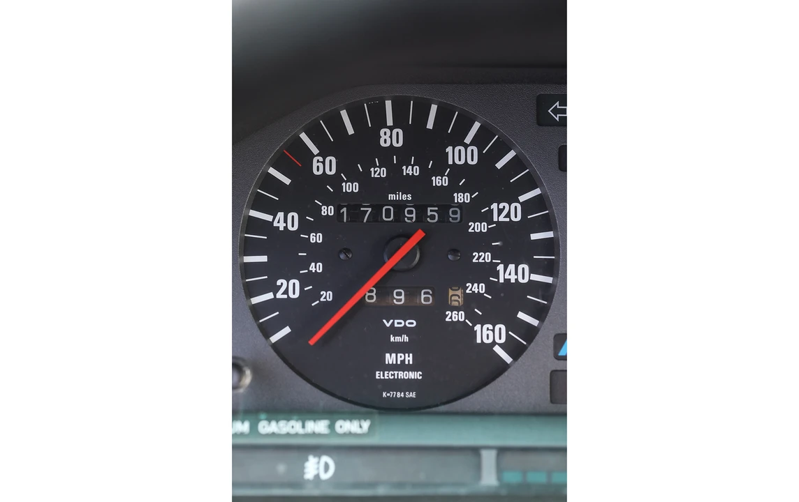 1988 BMW E30 M3 - Image 25 of 28