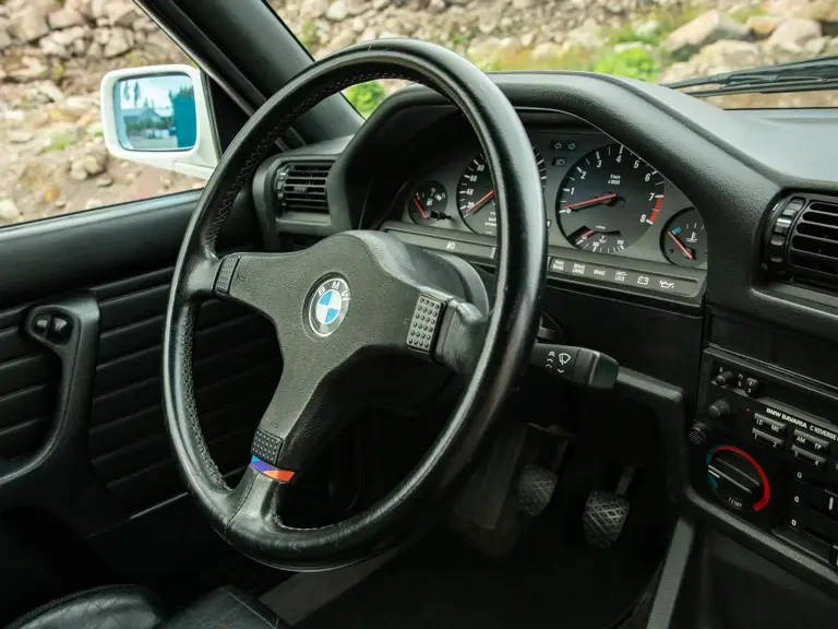 1988 BMW E30 M3 - Image 10 of 31