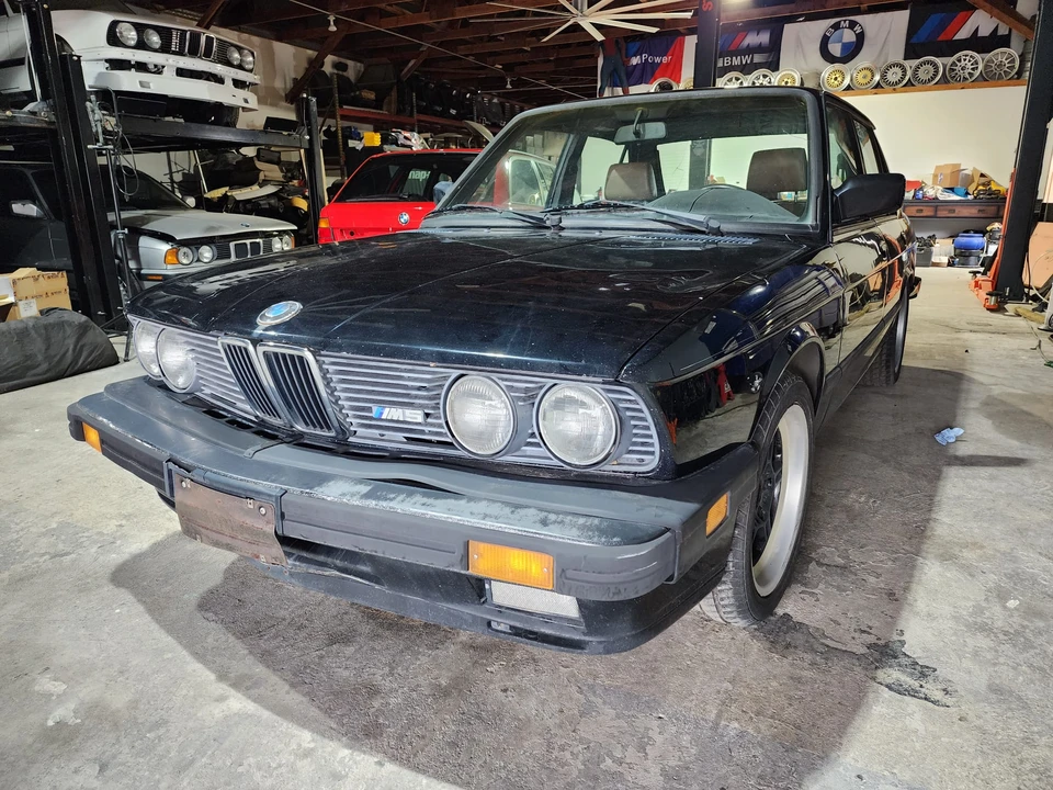 1988 BMW E28 M5 - Image 17 of 31