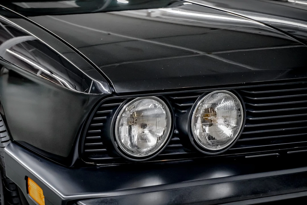 1988 BMW E28 M5 - Image 10 of 31
