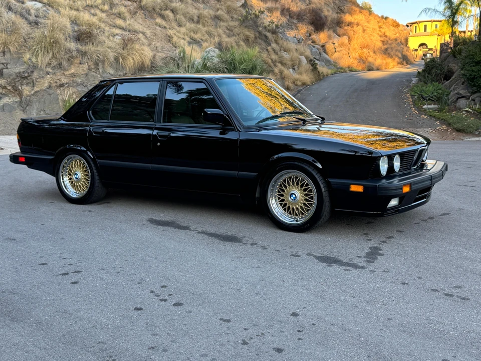 1988 BMW E28 M5 - Image 22 of 31