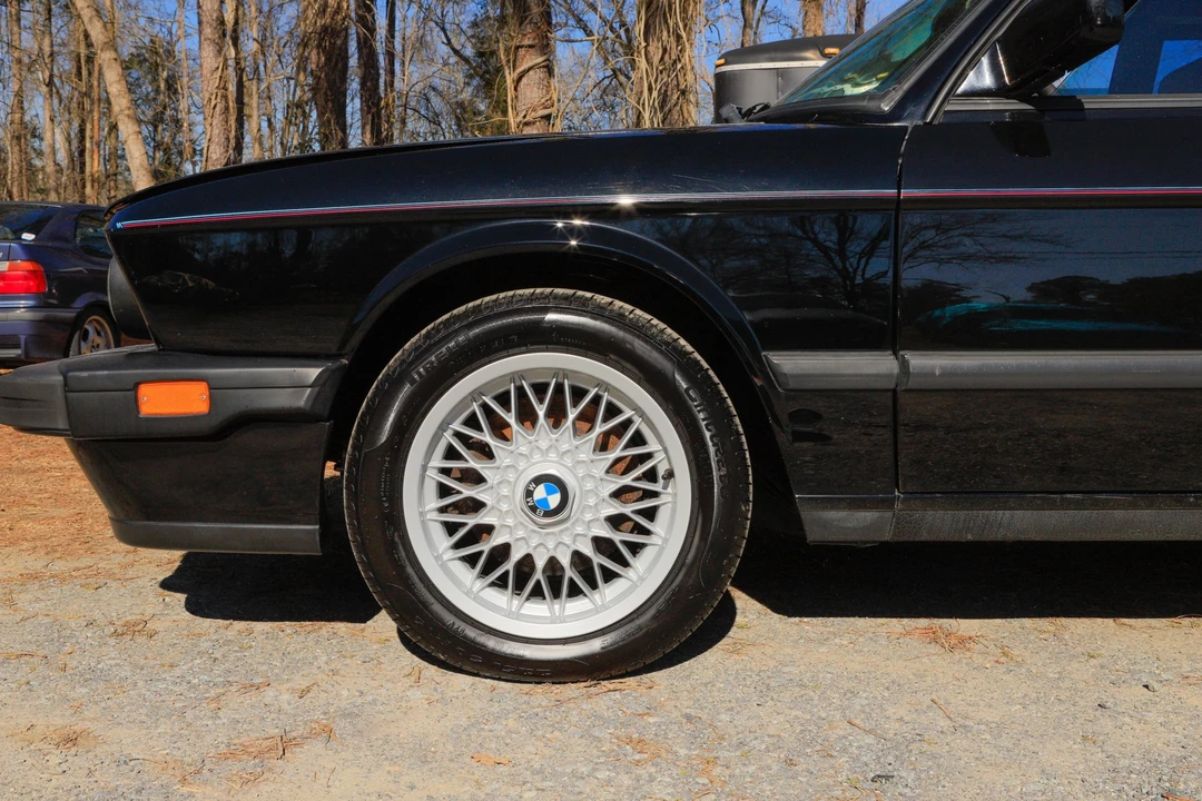 1988 BMW E28 M5 - Image 20 of 31