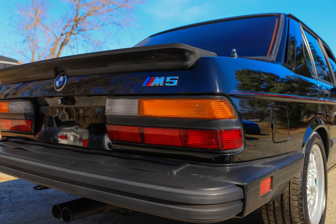 1988 BMW E28 M5 - Image 17 of 31